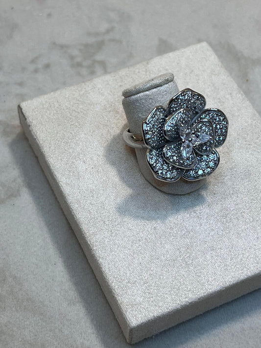 Anello camelia big - RO Young Dreams